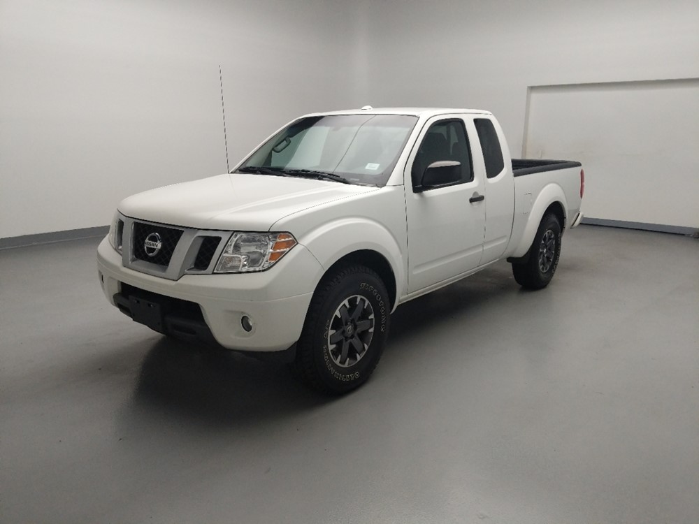 Used 2016 Nissan Frontier Driver Front Bumper