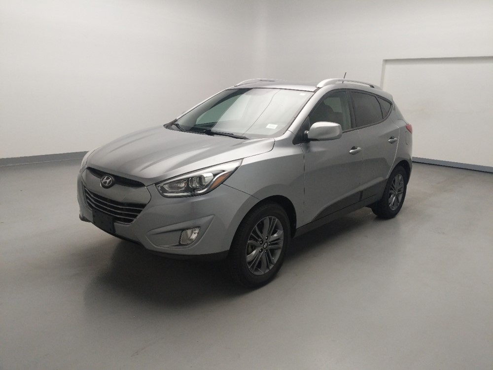 Used 2015 Hyundai Tucson Driver Front Bumper