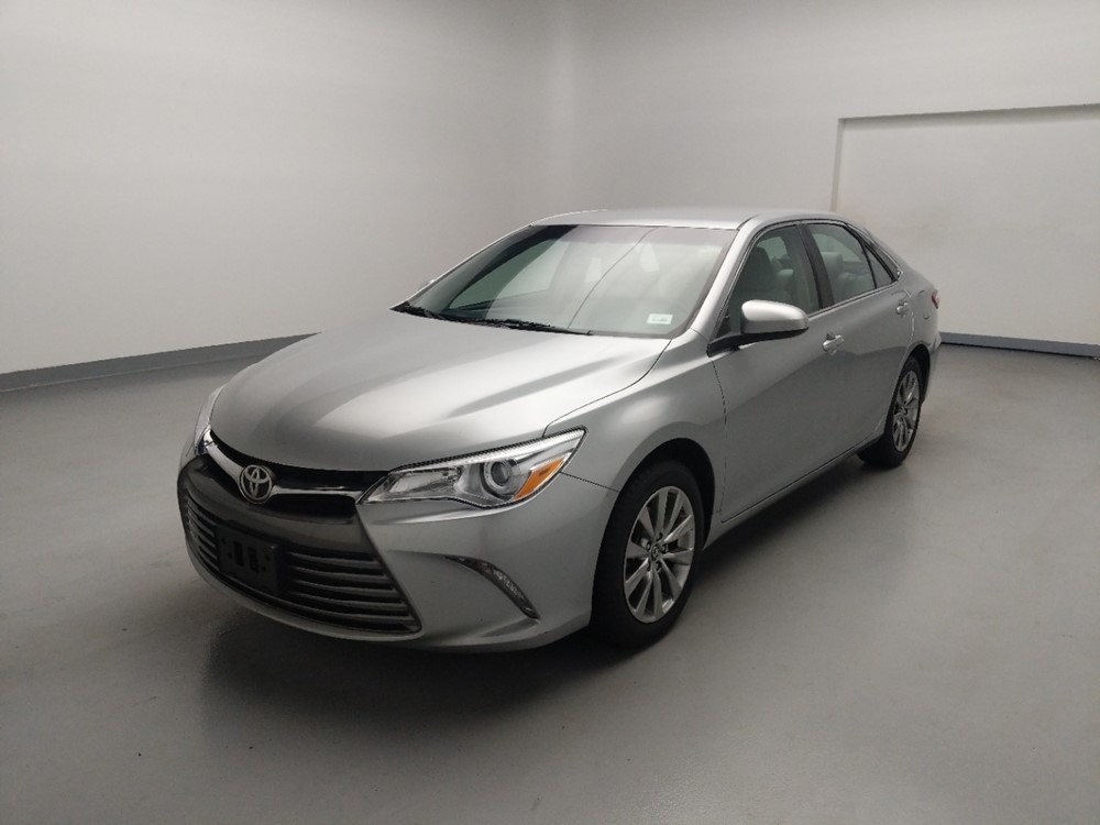Used 2017 Toyota Camry Driver Front Bumper