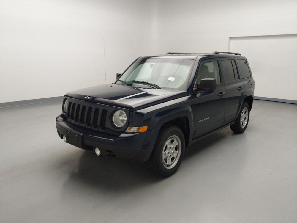 Used 2016 Jeep Patriot Driver Front Bumper