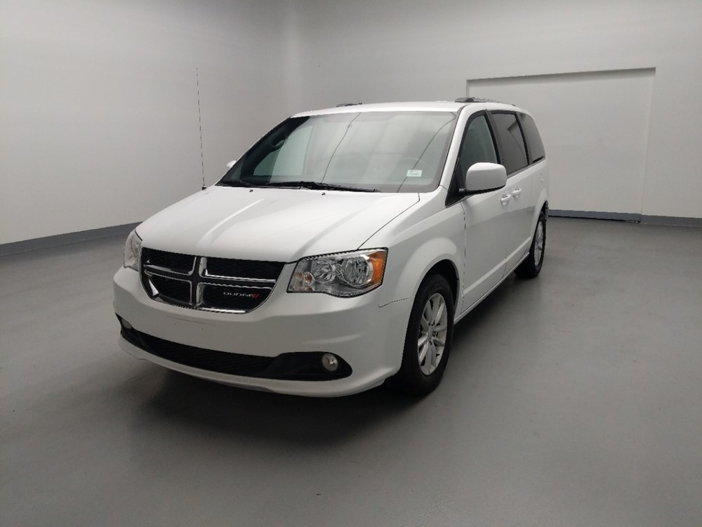 Used 2018 Dodge Grand Caravan Driver Front Bumper