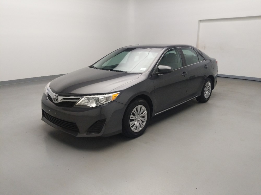 Used 2012 Toyota Camry Driver Front Bumper