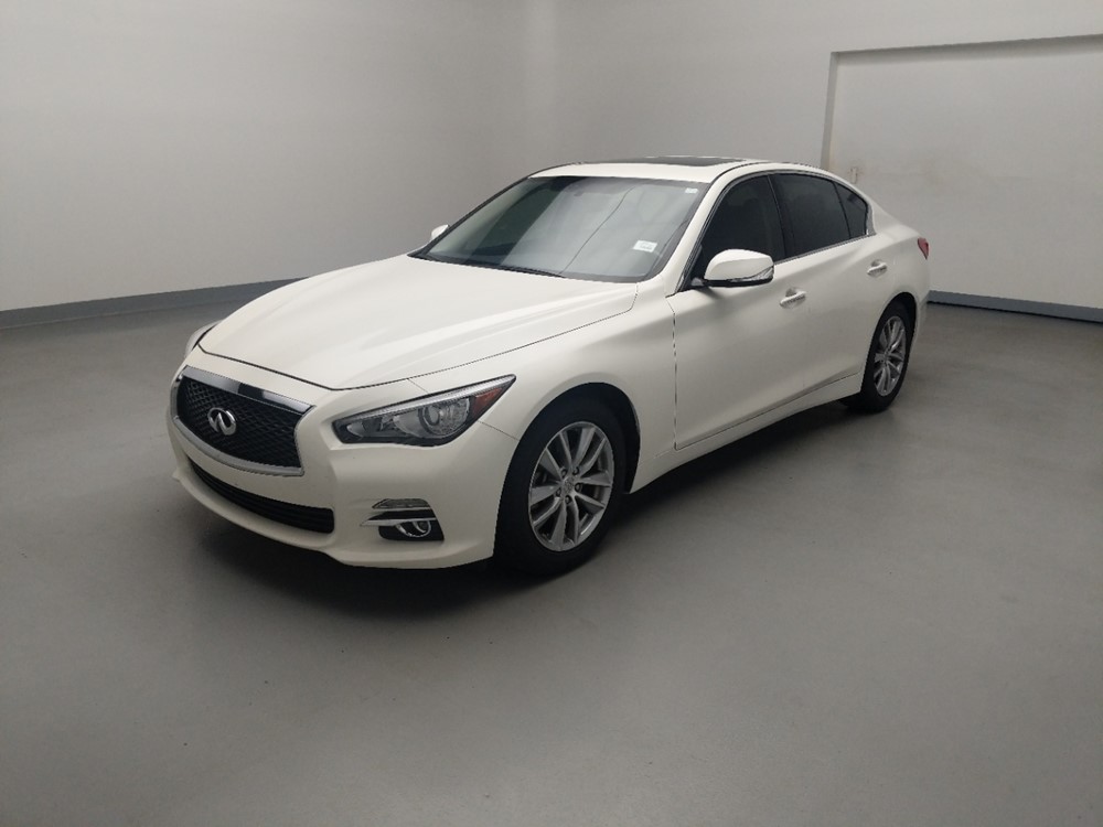 Used 2017 INFINITI Q50 Driver Front Bumper