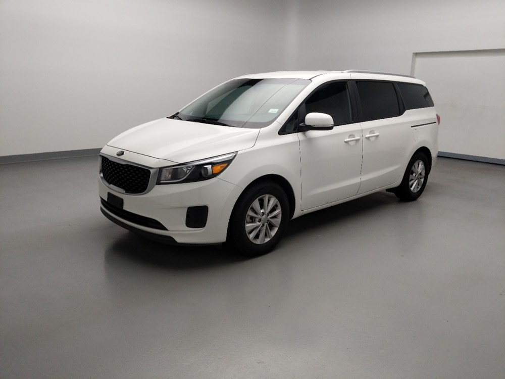 Used 2015 Kia Sedona Driver Front Bumper