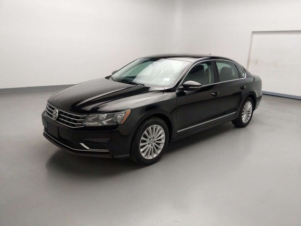 Used 2016 Volkswagen Passat Driver Front Bumper