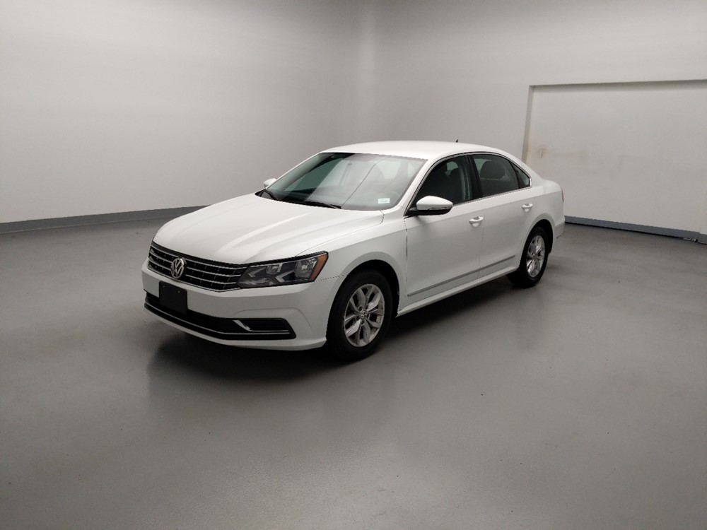 Used 2017 Volkswagen Passat Driver Front Bumper