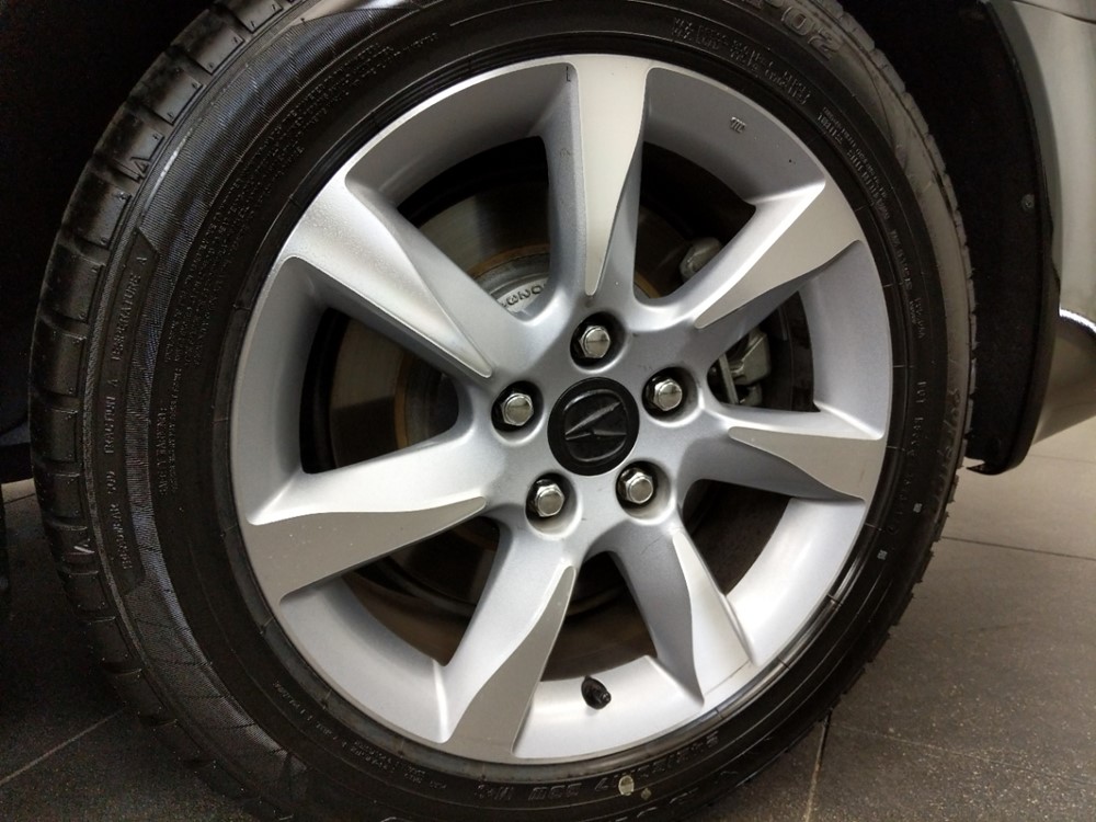 2012 Acura TL - Wheel