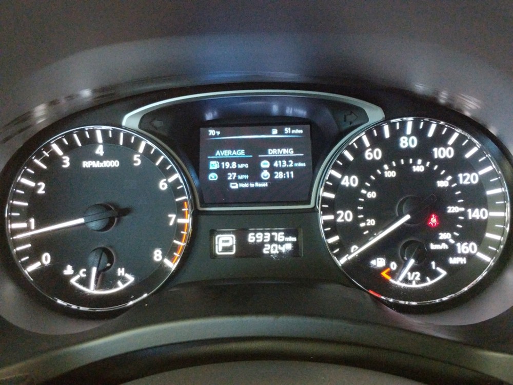 2015 Nissan Pathfinder - Odometer Close Up