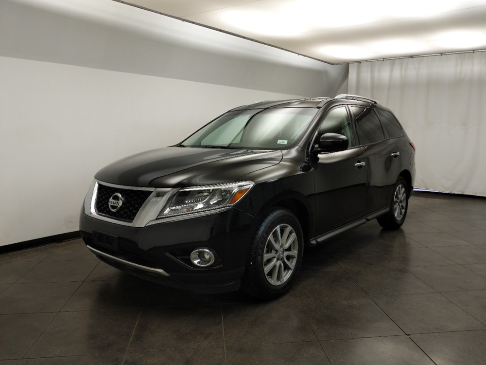 2015 Nissan Pathfinder - Driver Front Bumper
