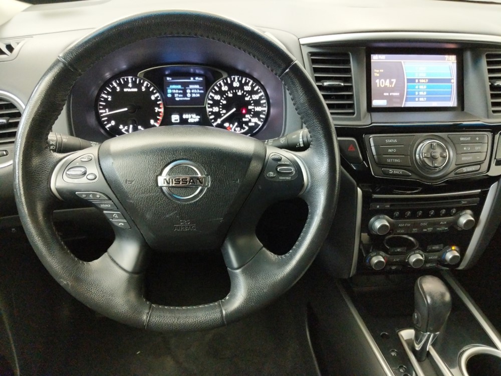 2015 Nissan Pathfinder - Driver Dash