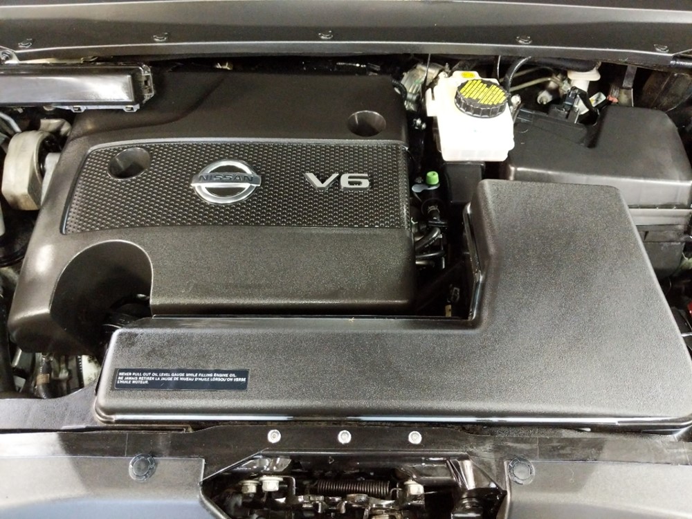 2015 Nissan Pathfinder - Engine
