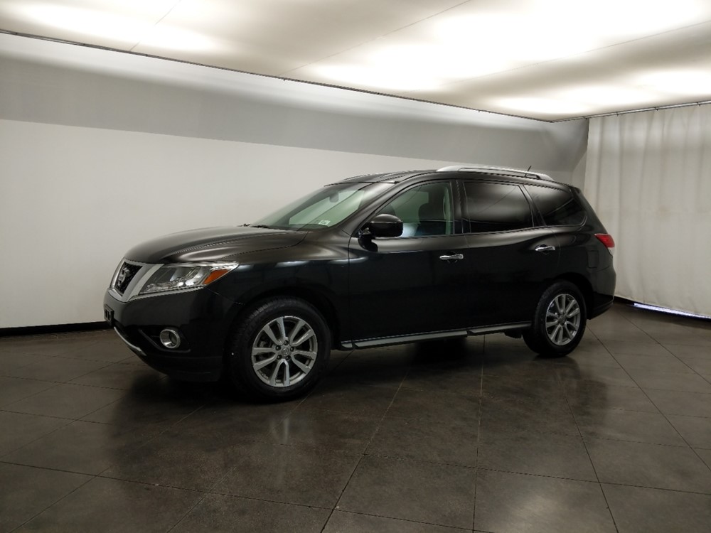 2015 Nissan Pathfinder - Driver Front Side