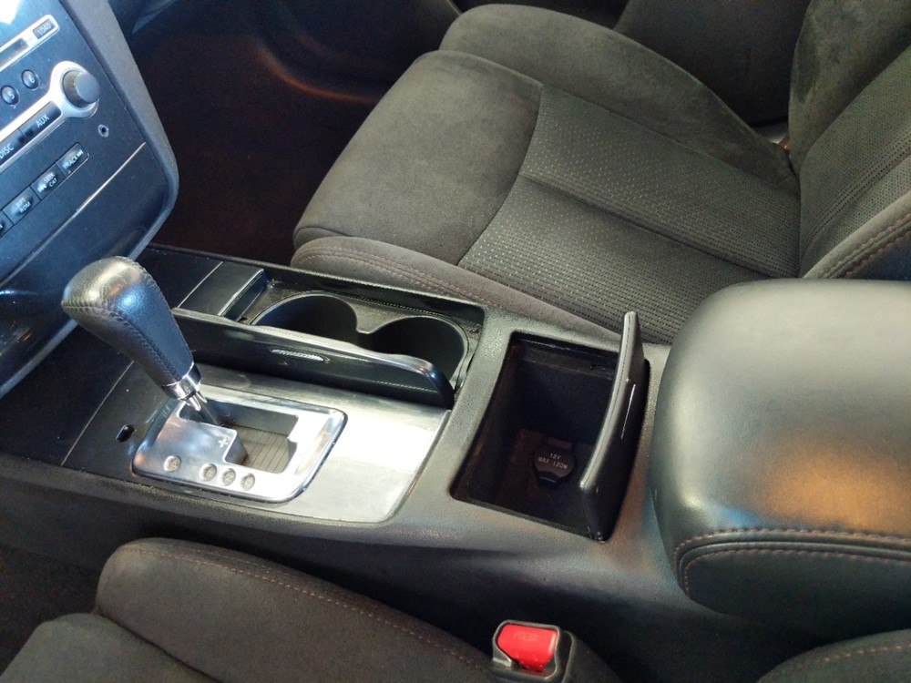 2014 Nissan Maxima - Center Console/Cup Holders