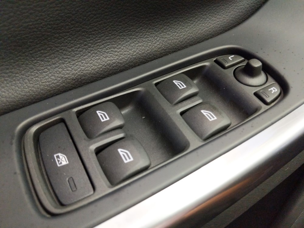 2016 Volvo XC60 - Driver Power Windows/Lock Control