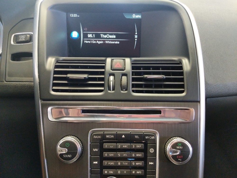 2016 Volvo XC60 - Stereo Package