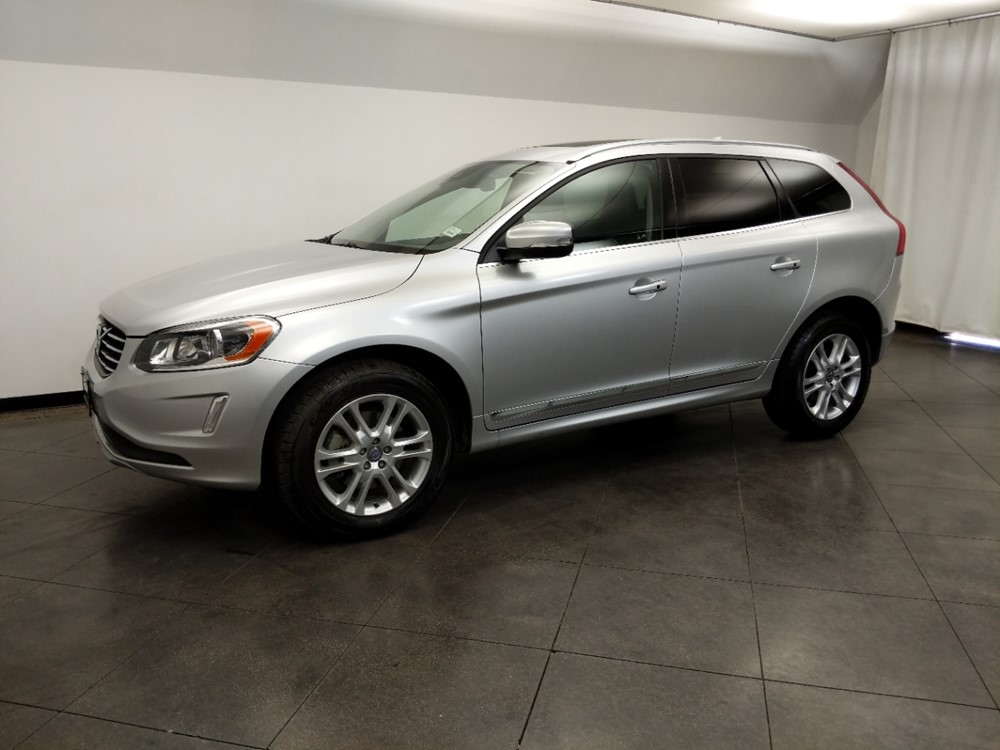 2016 Volvo XC60 - Driver Front Side