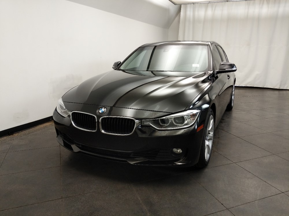 2013 BMW 335i - Driver Front Hood