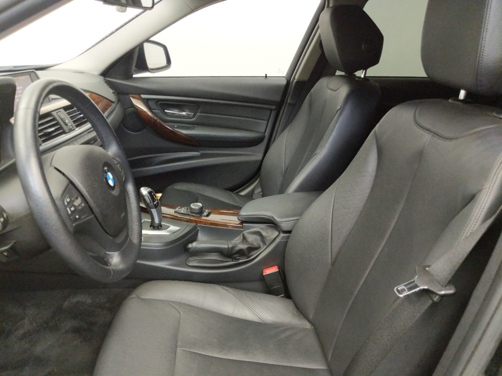 2013 BMW 335i - Driver Front Seat