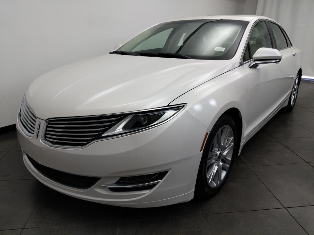 2015 Lincoln MKZ - Driver Front Bumper