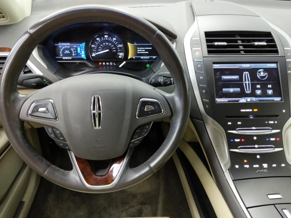 2015 Lincoln MKZ - Driver Dash