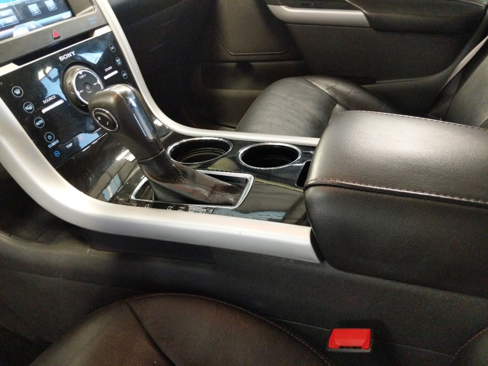 2014 Ford Edge - Center Console/Cup Holders