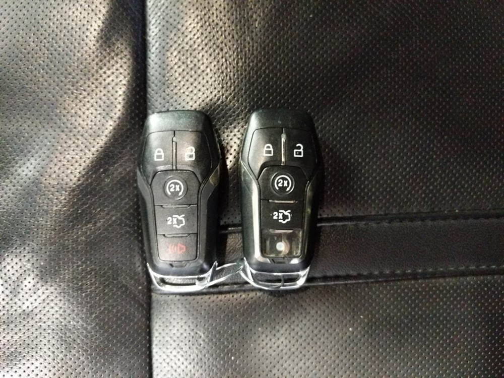 2016 Lincoln MKZ - Keys