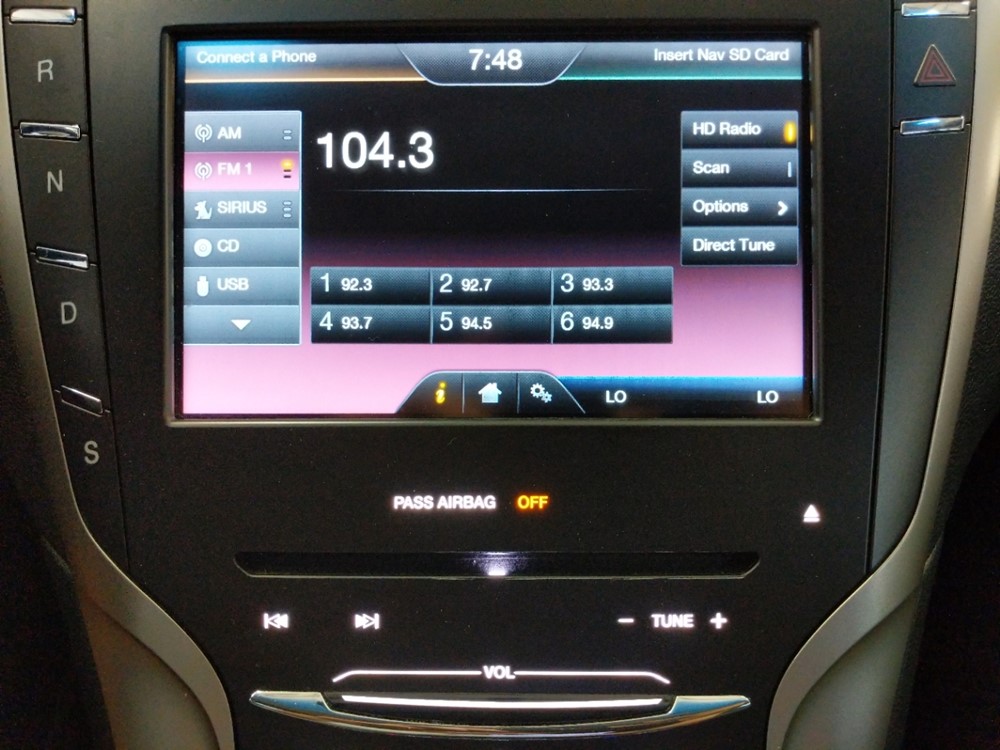 2016 Lincoln MKZ - Stereo Package