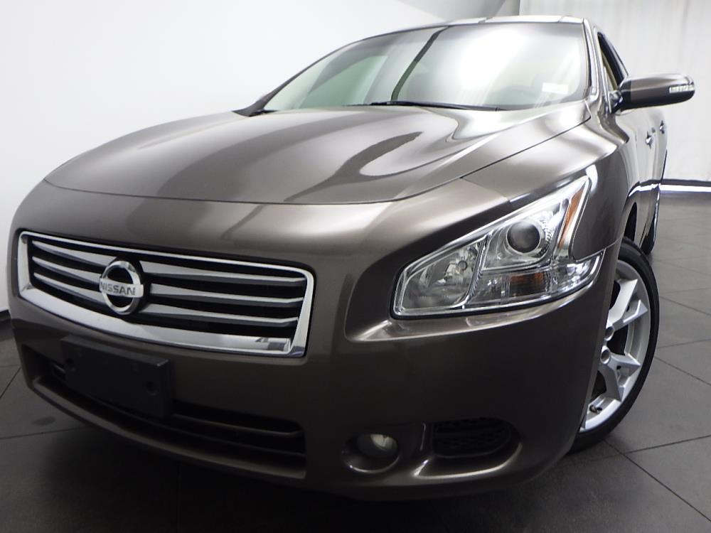 2014 Nissan Maxima - Driver Front Bumper