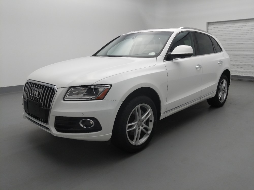 Used 2017 Audi Q5 Driver Front Bumper