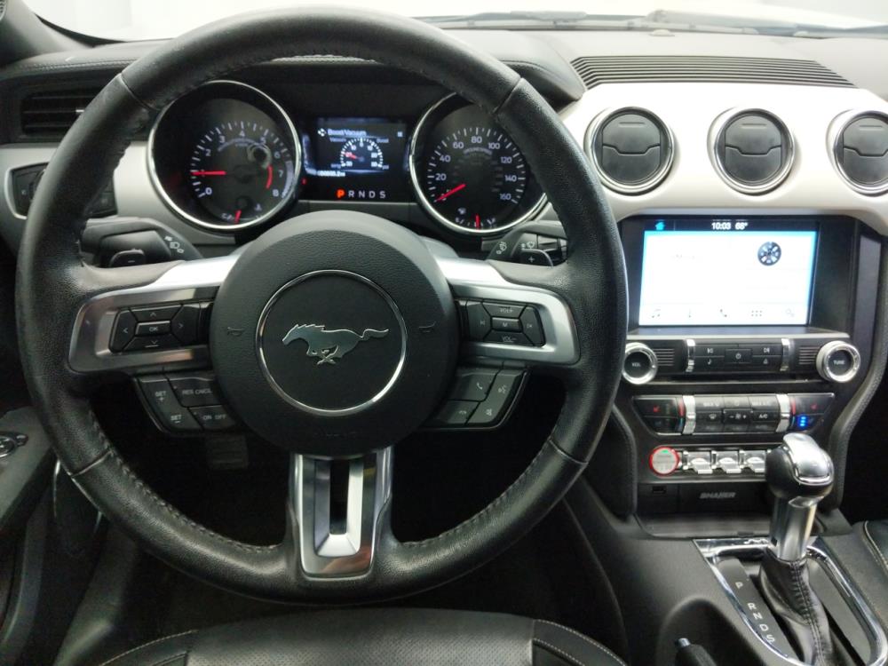 2017 Ford Mustang - Driver Dash