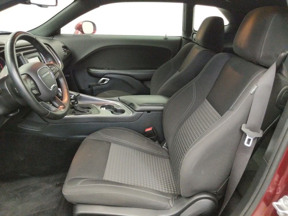 2017 Dodge Challenger - Driver Front Seat