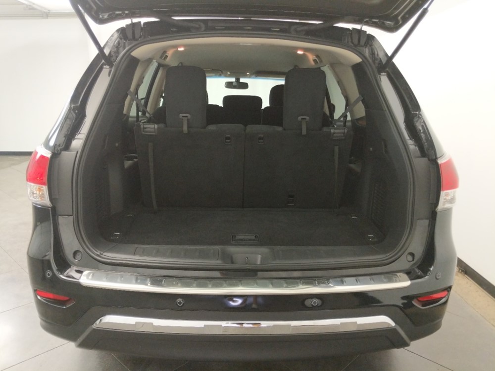2015 Nissan Pathfinder - Trunk