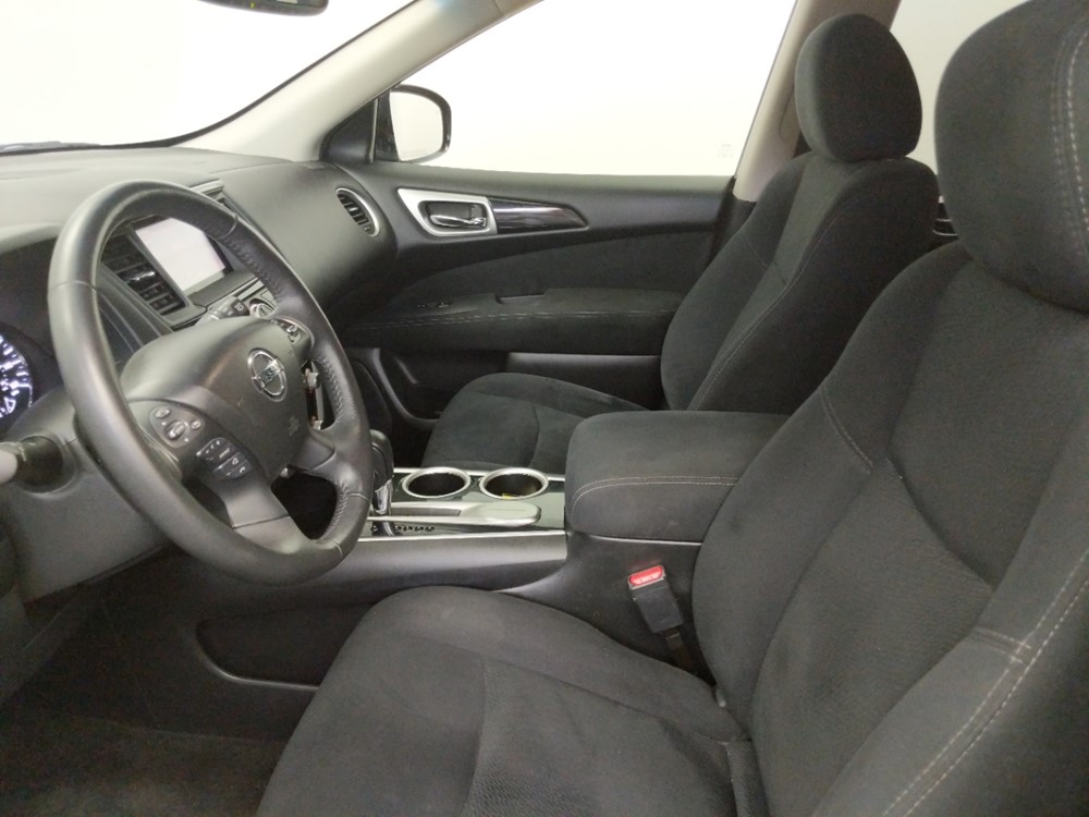 2015 Nissan Pathfinder - Driver Front Seat