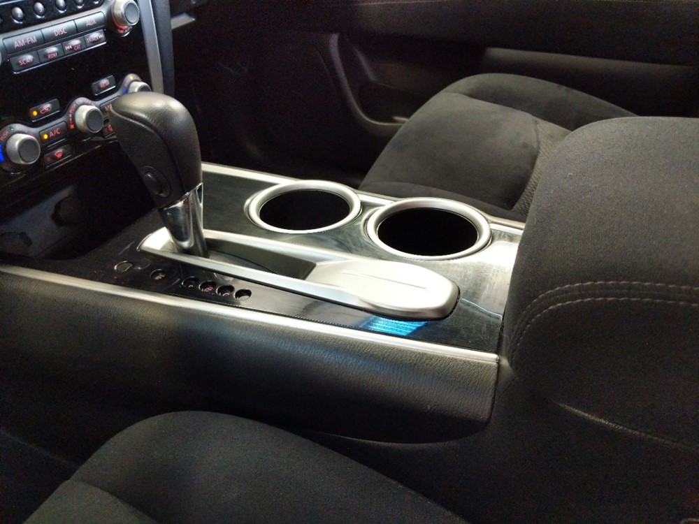 2015 Nissan Pathfinder - Center Console/Cup Holders