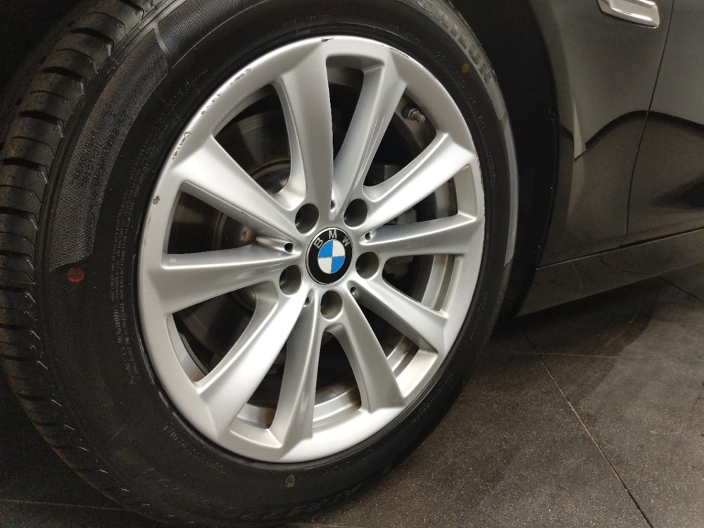 2015 BMW 528i - Wheel