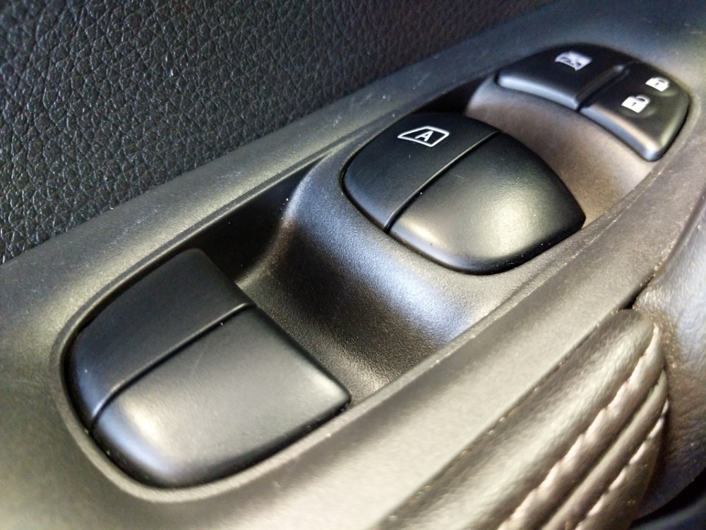 2018 Nissan Rogue - Driver Power Windows/Lock Control