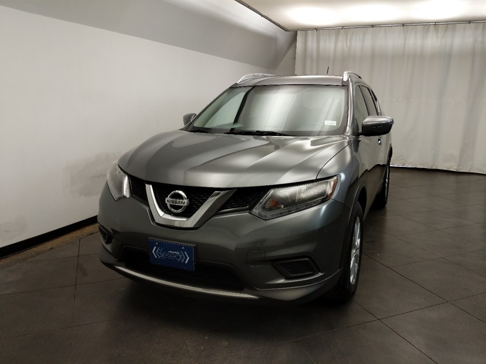 2016 Nissan Rogue - Driver Front Hood