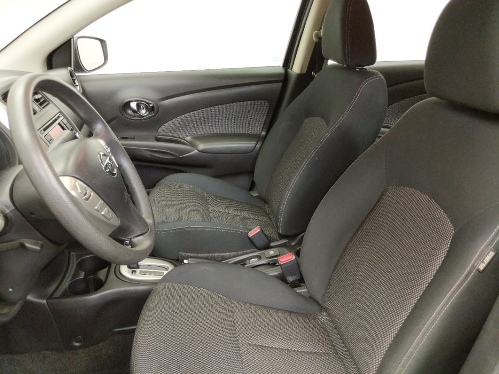 2016 Nissan Versa - Driver Front Seat