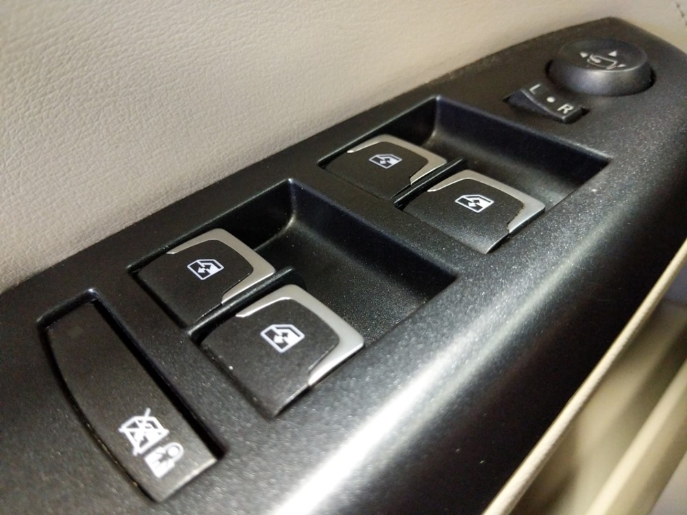2015 Cadillac SRX - Driver Power Windows/Lock Control