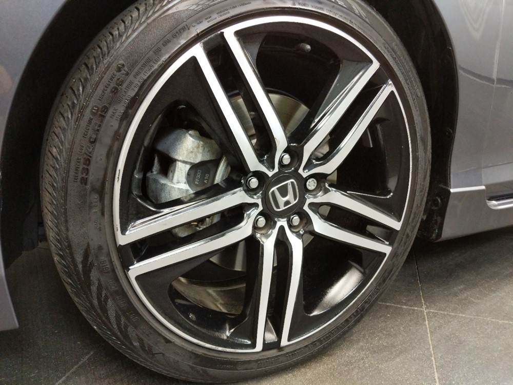 2017 Honda Accord - Wheel