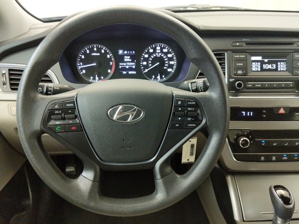 2017 Hyundai Sonata - Driver Dash
