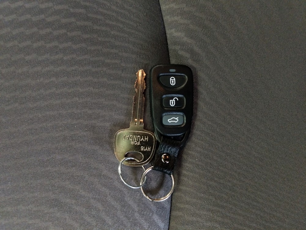 2014 Hyundai Elantra - Keys