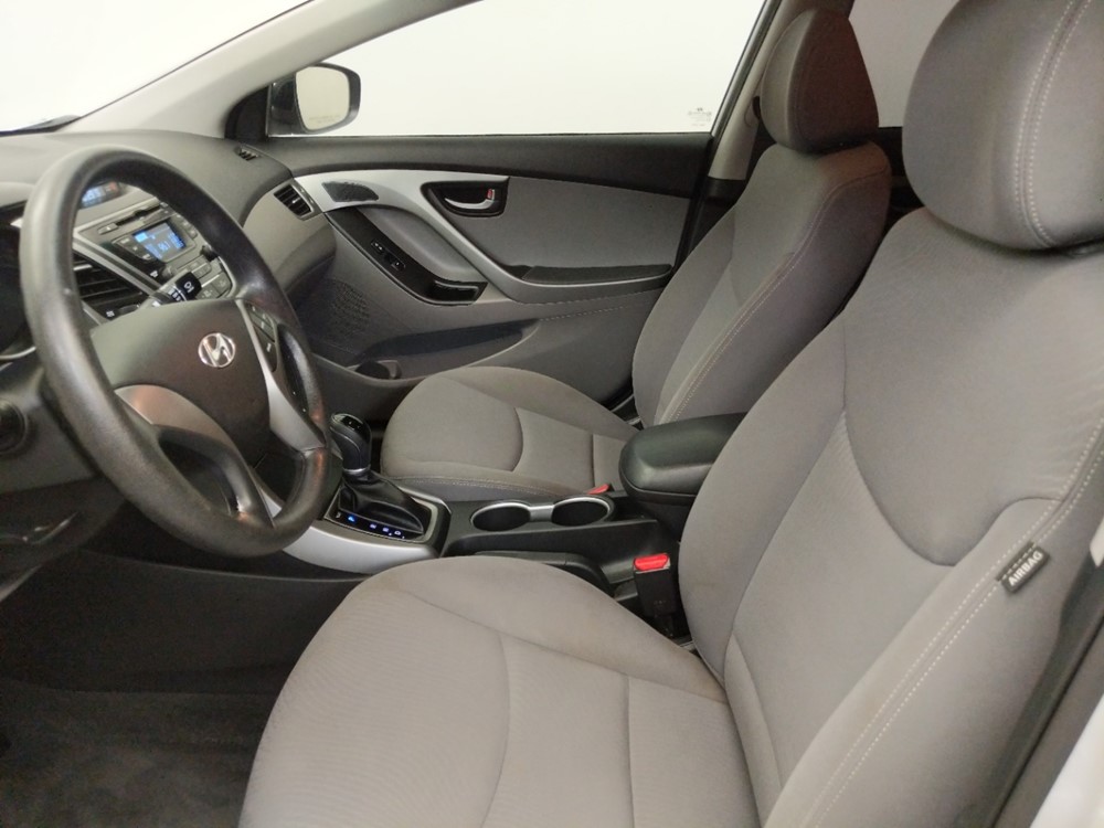2014 Hyundai Elantra - Driver Front Seat