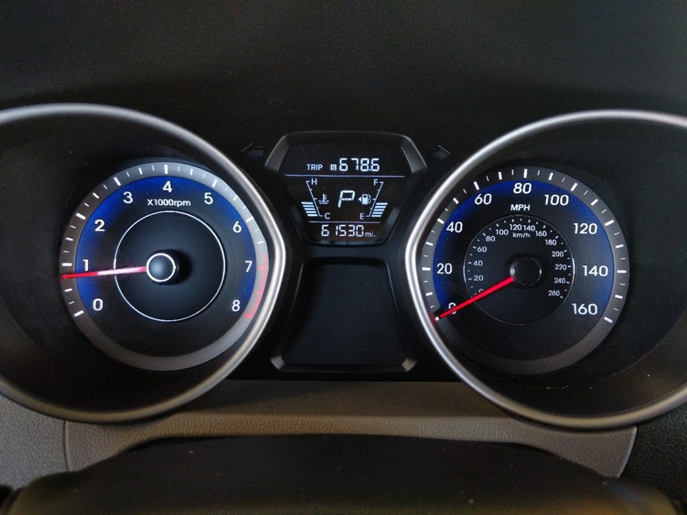 2014 Hyundai Elantra - Odometer Close Up