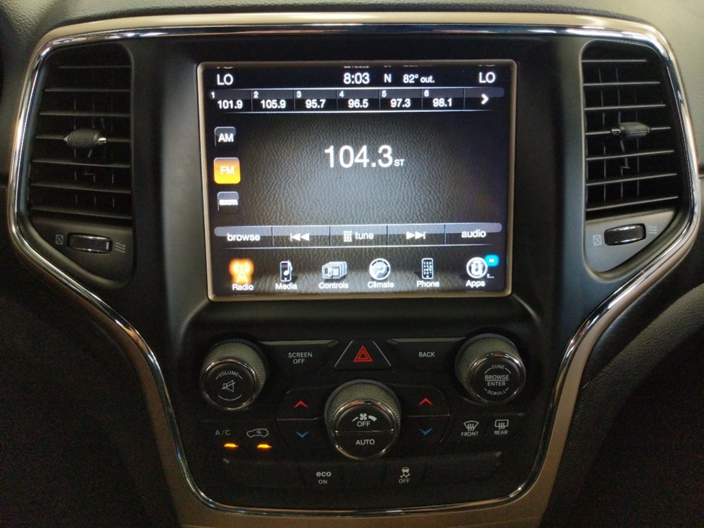 2015 Jeep Grand Cherokee - Stereo Package