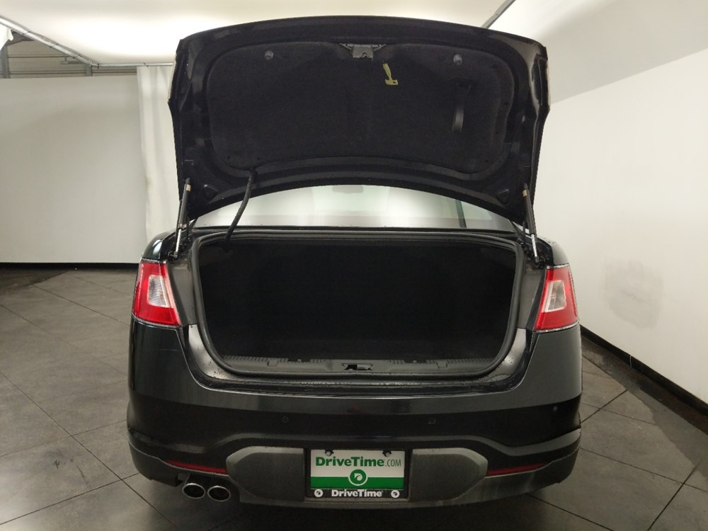 2011 Ford Taurus - Trunk