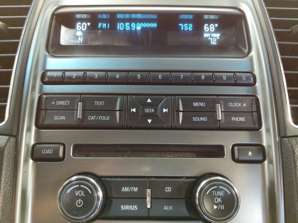 2011 Ford Taurus - Stereo Package