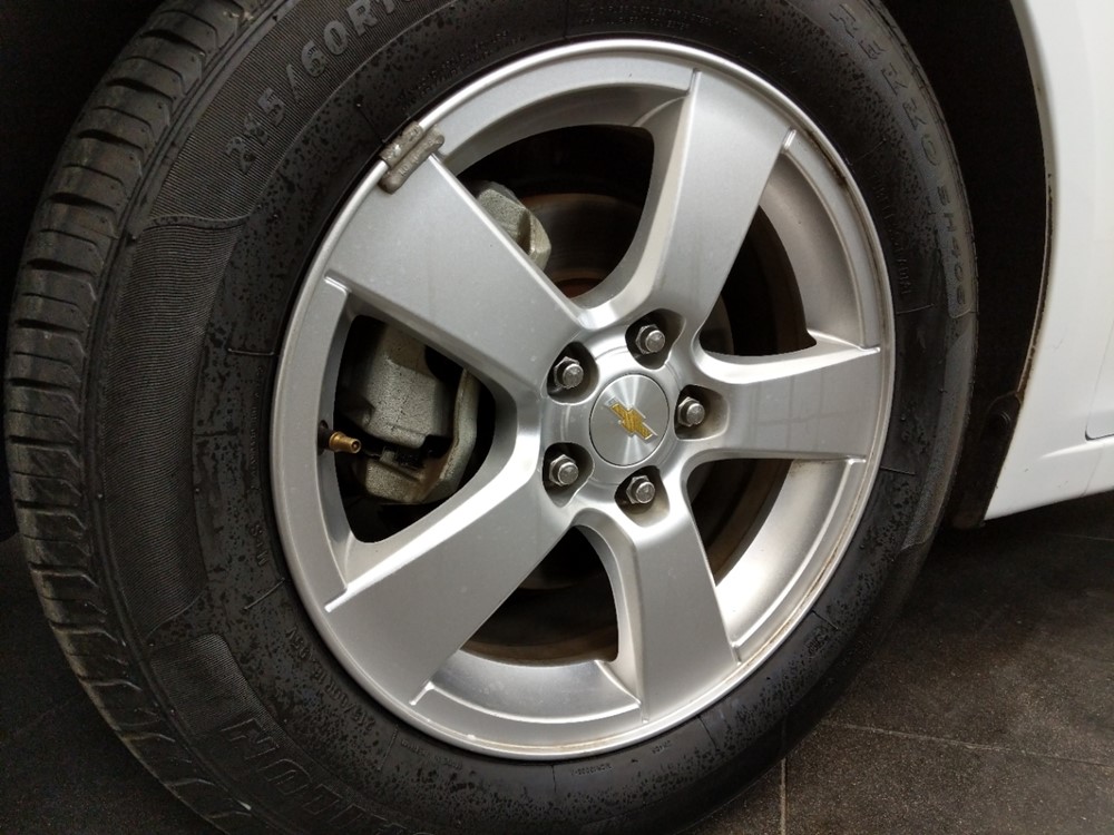 2015 Chevrolet Cruze - Wheel