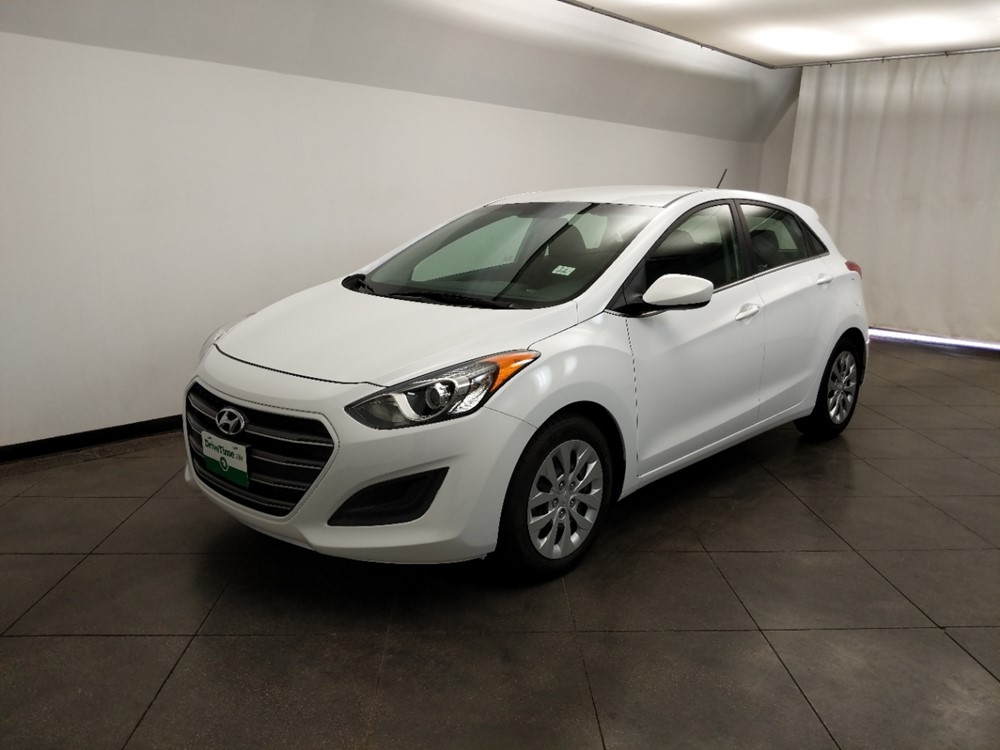 2017 Hyundai Elantra - Driver Front Bumper