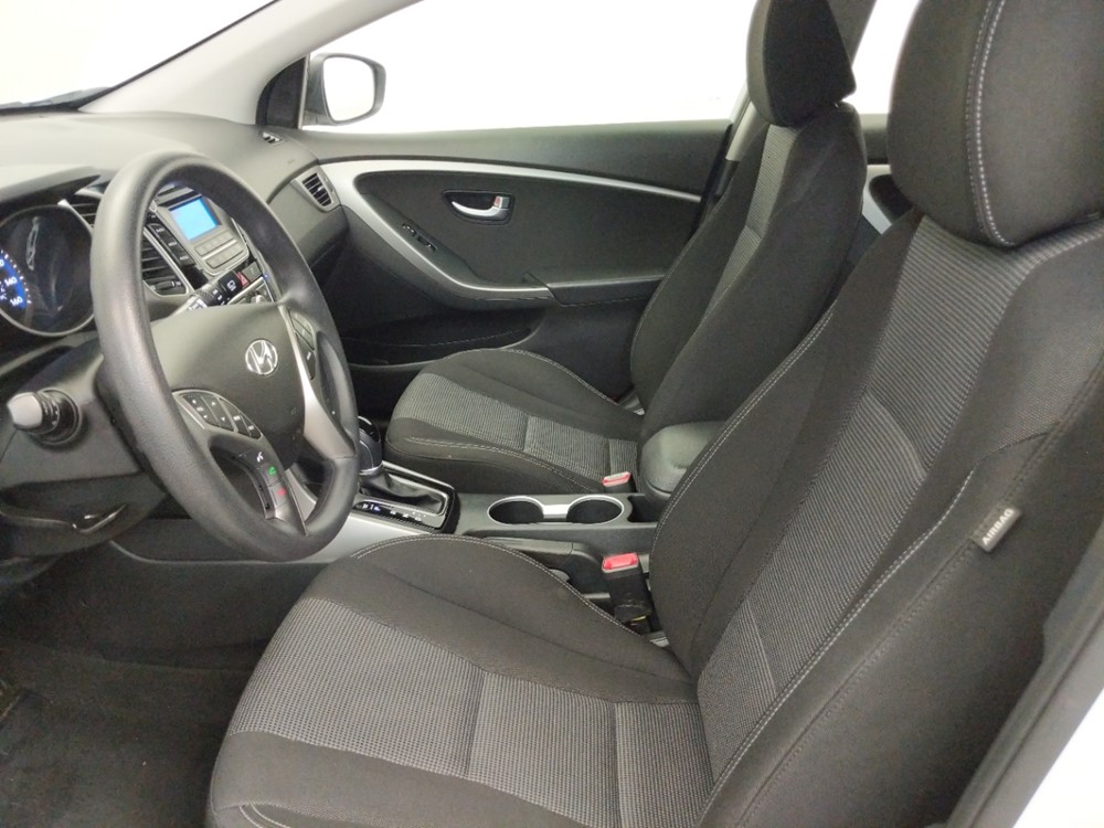 2017 Hyundai Elantra - Driver Front Seat